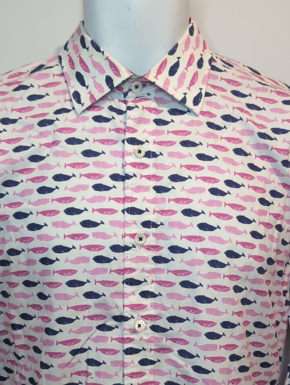 Bugatchi Fish Print Button-Up Shirt in Pink & Navy Shaped Fit Small